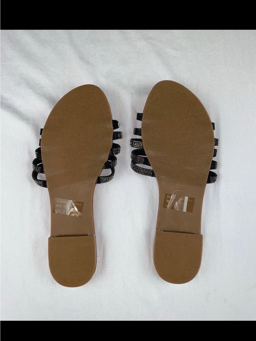 Sandals - Picture 3 of 5